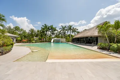 Rancho Paraiso Oasis - View 8